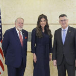 O Departamento Estadual começa no Hospital de Israel, enquanto Trump povoia a guerra