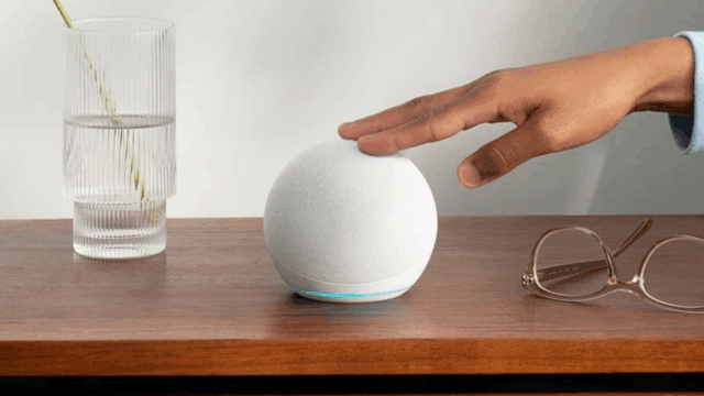 O Echo Dot está de volta ao preço mais baixo do ano

