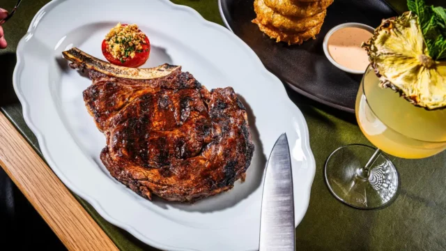 O New Bourbon Steakhouse abre para a Disney World em julho de 2025 e as reservas agora disponíveis!

