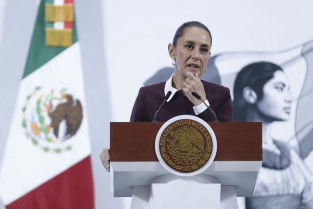 O Presidente do México não pede nenhuma invasão de gelo durante a partida de futebol de Los Angeles

