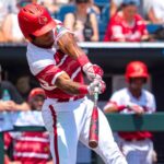 O Rally tardio de Louisville remove o Arizona para MCWs