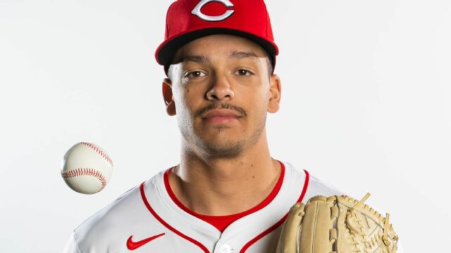O Reds Prospect Burns fará a estréia na MLB terça -feira

