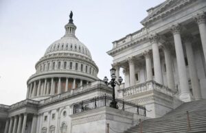 O Senado Vote 51-49 para desenvolver o projeto de despesas “Great Beautiful” do presidente Trump-Pomimo oposição 2 legisladores do Partido Republicano Dome Capitol em Washington, 28 de junho de 2025.