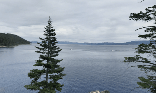 O barco do lago Tahoe Kentet; 6 mortos, 2 faltando

