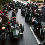 O desfile de motor mais longo pronto para Jembro