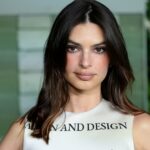 O deslocamento de US $ 20 de Emily Ratajkowski não requer enxaguar