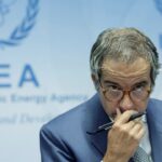 O diretor da IAEA diz que o urânio enriquecido com o iraniano não pode ser colocado de acordo com ataques militares nos EUA