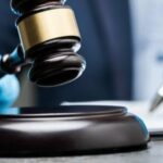 O ex -diretor administrativo da Indofarma foi condenado a 10 anos de prisão de um caso de corrupção de um dispositivo médico de RP377 bilhão
