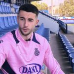 O goleiro do Barcelona assina Joan Garcia de Espanyol