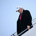 O governo Trump está considerando major para a expansão da Ban Trip: UPTI