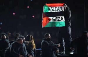 O intérprete de lix SB preso por protesto no intervalo O intérprete de lix SB preso por protesto no intervalo