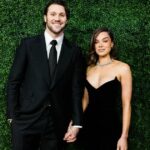 O marechal de campo dos Buffalo Bills, Josh Allen, a estrela dos pecadores pecadores, Hailee Steinfeld na Califórnia