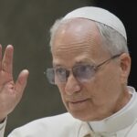 O papa Leo Bishop é ação contra Trump Migrando Crack
