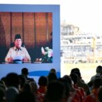 O presidente inaugurou Pabowo, Rebamina contribuiu para aumentar a produção de petróleo de bloqueio de Cepu para 30 mil barris por dia
