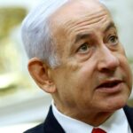 Olhando para a história, Benjamin Netanyahu para fins de ressurreição política
