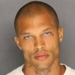 Jeremy Meeks enviou a Internet para derreter quando sua úlcera vegetal se tornou viral de 2014 - serviu o apelido de 'criminoso quente'
