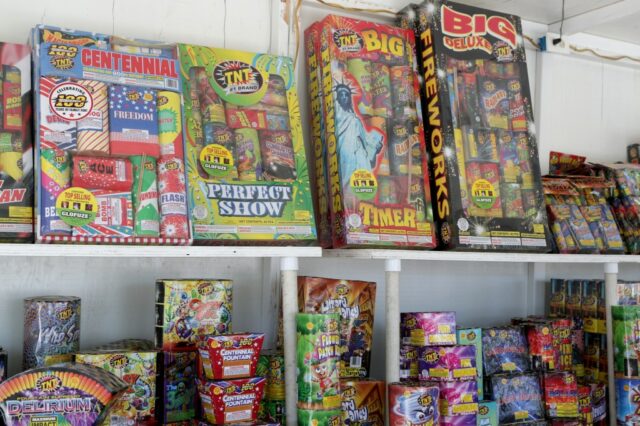 Onde fogos de artifício na Califórnia são legais e quais espécies você pode comprar

