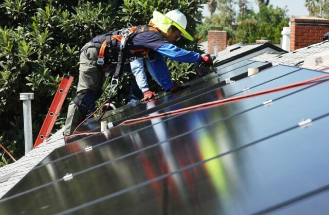 Opinião: Plano de Política Solar em risco a acessibilidade de espaço e energia

