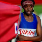 Clara Adams, que foi mostrada aqui no início desta temporada, venceu a corrida de 400 metros do estado, mas foi posteriormente desqualificada. (John Devine Monterey Herald)