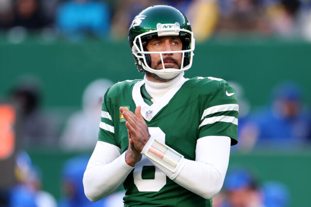 Os Steads recebem promessas importantes de Aaron Rodgers entram em 2025

