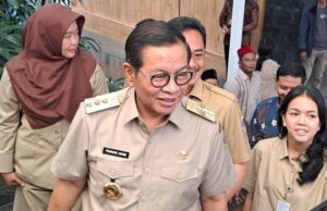 Os alunos do Pramono KJP não são revogados, apesar do destinatário entrar na escola da cidade Os alunos do Pramono KJP não são revogados, apesar do destinatário entrar na escola da cidade