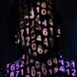 Os corretores de dados podem vender ilegalmente suas informações pessoais | Imagem abstrata de uma face coberta de números