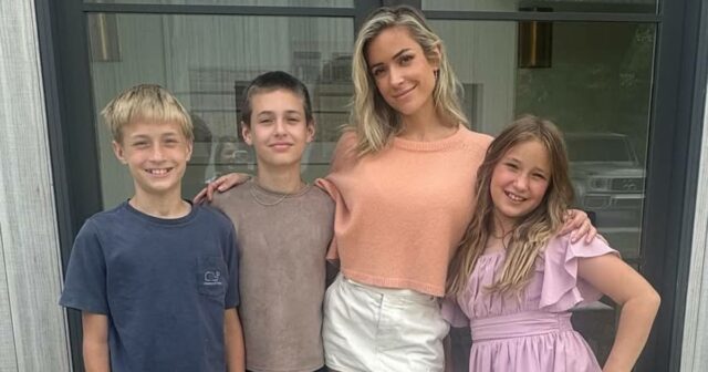 Kristin Cavallari Kids Trollla por falar com o jogador de beisebol de 30 anos -4