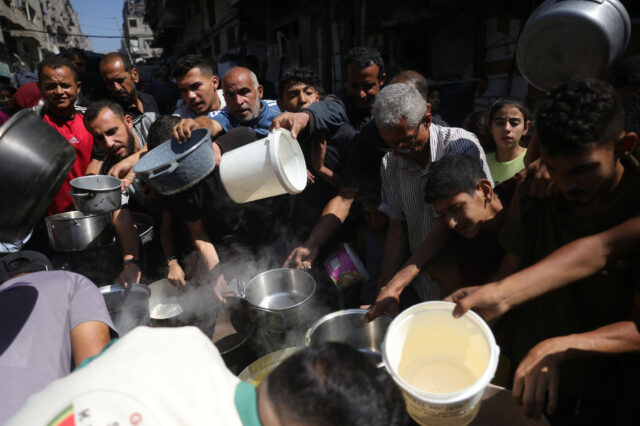 Os líderes reagem ao busca da ajuda de Gaza Aid, eles são demitidos por soldados da IDF

