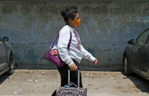 Os parlamentares de Trump aceleram a auto-deportação migrante ‘ Os parlamentares de Trump aceleram a auto-deportação migrante '