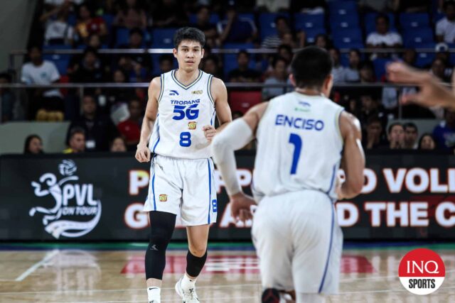 Durante as semifinais contra os pintores de chuva ou refrigerante durante a Copa das Filipinas do PBA de TNT Tropang 5G.