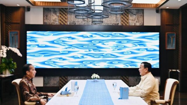 Pabowo envia desejos de aniversário para Jokowi

