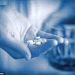 Uma nova pesquisa descobriu que 96 % das farmácias estão lutando para fornecer a seus pacientes um medicamento crucial sobre o câncer chamado Creon. Sem o medicamento, o paciente está em risco de desnutrição e perda de peso perigosa (imagem do arquivo)