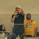 Pat McAfee Ruthless Shadows Rival Stephen A. Smith Thunder-Pacers Game em Promoção rápida
