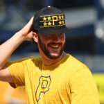 Paul brinca com Red Sox? O comércio insano tem pensado no host da rede MLB