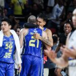 Kelly Williams e TNT Tropang Giga comemoram depois de eliminar os Magnolia Hotshots e render a doca semi -final da Copa do PBA Philipin
