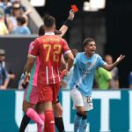 Pep se arrepende de Lewis Red "desnecessário" na vitória da cidade