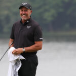 Phil Mickelson explica um detalhe interessante por trás de seu chute louco na Liv Golf Virginia