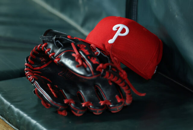 Phillies envolvidos na queima de comércio em torno de um arremessador de US $ 4,1 milhões

