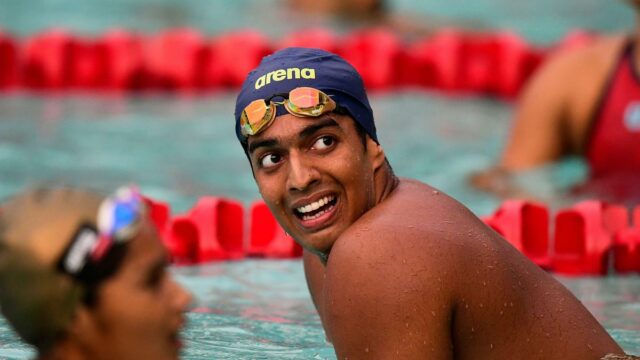 Por que os esforços de ouro de 200m de estilo livre para o ouro de Srihari Nataraj não são classificados como um recorde nacional?

