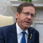 Presidente israelense Herzog: Israel não vai "puxar" para a guerra com o Irã