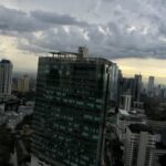 Prevê -se que as nuvens espessas sem chuva cobrirão algumas cidades na Indonésia, Rob Flood Hantui 18 desta área