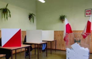 Grande segredo do protesto eleitoral. O que é a Suprema Corte? Primeiros incidentes no dia da eleição. Banner e irregularidades destruídas em Kielce