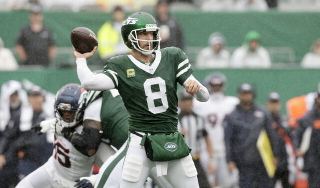 Problemas QB QB levam o Steelers Aaron Rodgers, Debate Mason Rudolph


