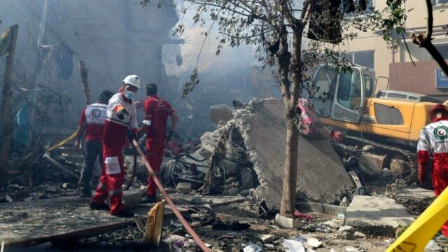 Promessas oficiais israelenses "temos mais surpresas" para o Irã após uma onda de ataques aéreos

