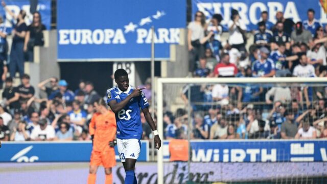 Quem é Mamadou Sarr, a última assinatura da transferência de verão do Chelsea?

