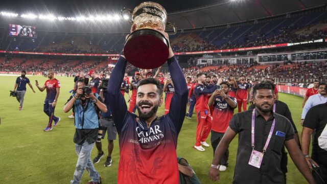 RCB IPL 2025 vencendo feriados ao vivo: Bengaluru recebe uma equipe; Chinnaswamy para sediar a cerimônia de felicitação


