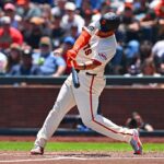 Rafael Devert Powers SF Giants para vencer o time antigo com o primeiro homerun