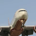 Relatórios de bombas a bordo. Air India teve que pousar em uma emergência