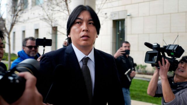 Relatórios de intérpretes ex-Ohtani para a prisão federal

