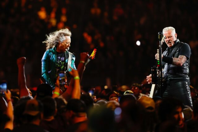 James Hetfield, cantor principal e guitarrista do Metallica, aparecerá na sexta -feira, 20 de junho de 2025, no Estádio Levi em Santa Clara, Califórnia (grupo de notícias da área de Shae Hammond/Bay Area)